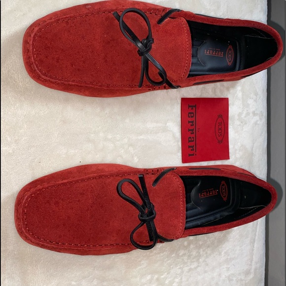 Tod’s Ferrari Suede Loafer main image 7